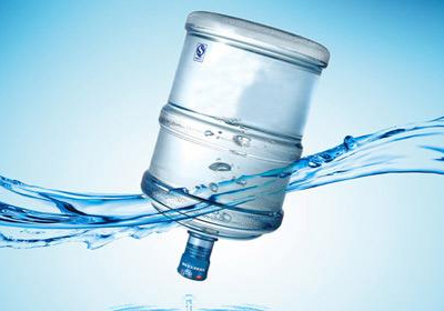 加湿器用什么水纯净水还是自来水?